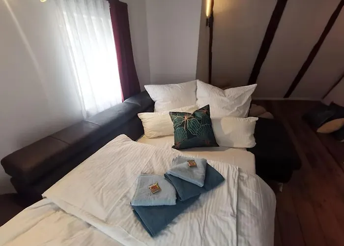 Wohnung Mit Hist. Altstadt Charme